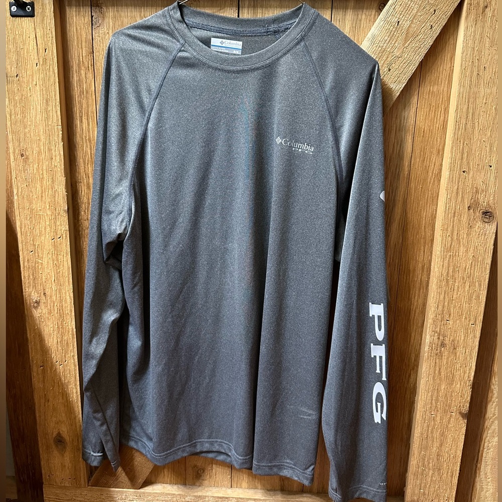Columbia pfg long sleeve